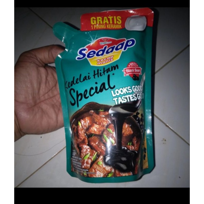 

kecap sedap 550ml kedelai hitam spesial 550ml