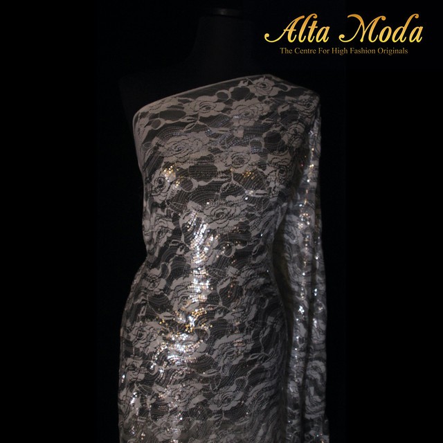 

Alta Moda Sequins Fancy Laces Payet Seribu Floral In Off White (1M)