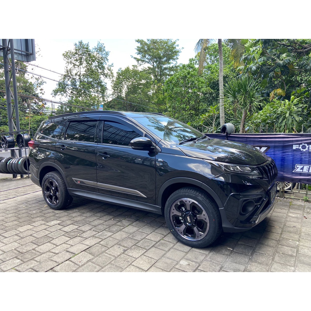 VELG HSR R18 HSR MYTH03 COCOK UNTUK MOBIL TOYOTA RUSH