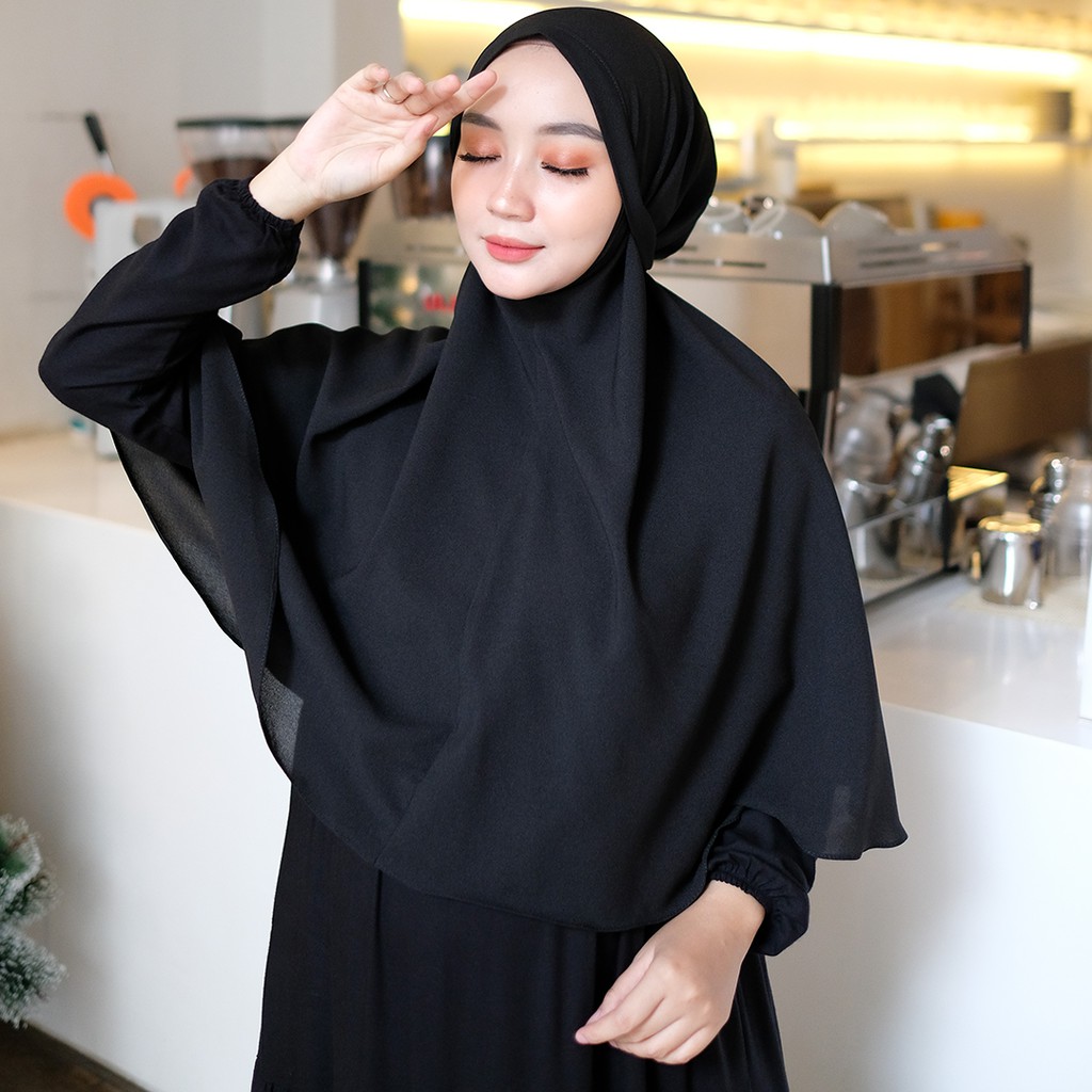 Vallina Outfit - Hijab Syari Bergo Instant | Kerudung Instan Bergo Baiti Premium [Maryam]-2