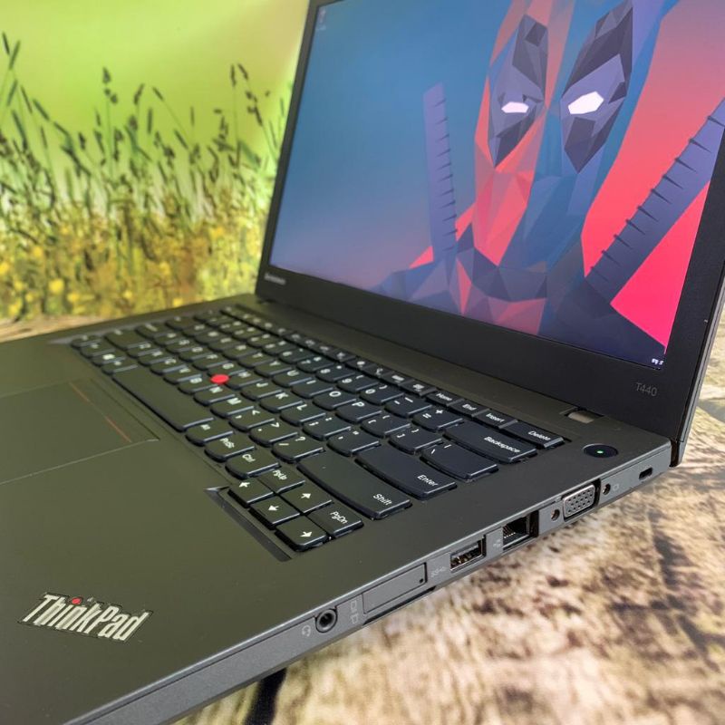 Lenovo Thinkpad T440 Core i5 Gen 4 Laptop Second Murah dan Bergaransi