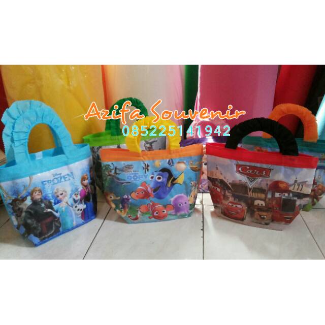 Tas Ultah / Goodie Bag Tas Souvenir Ulang Tahun  Anak murah KARTUN TENTENG RENDA-1