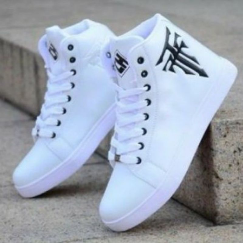 Swapatu Jogging Pria Seopatu Casual Cowok Dewasa Sepatu Sneaker Pria Spatu Kets Cowo Remaja Sepatu K