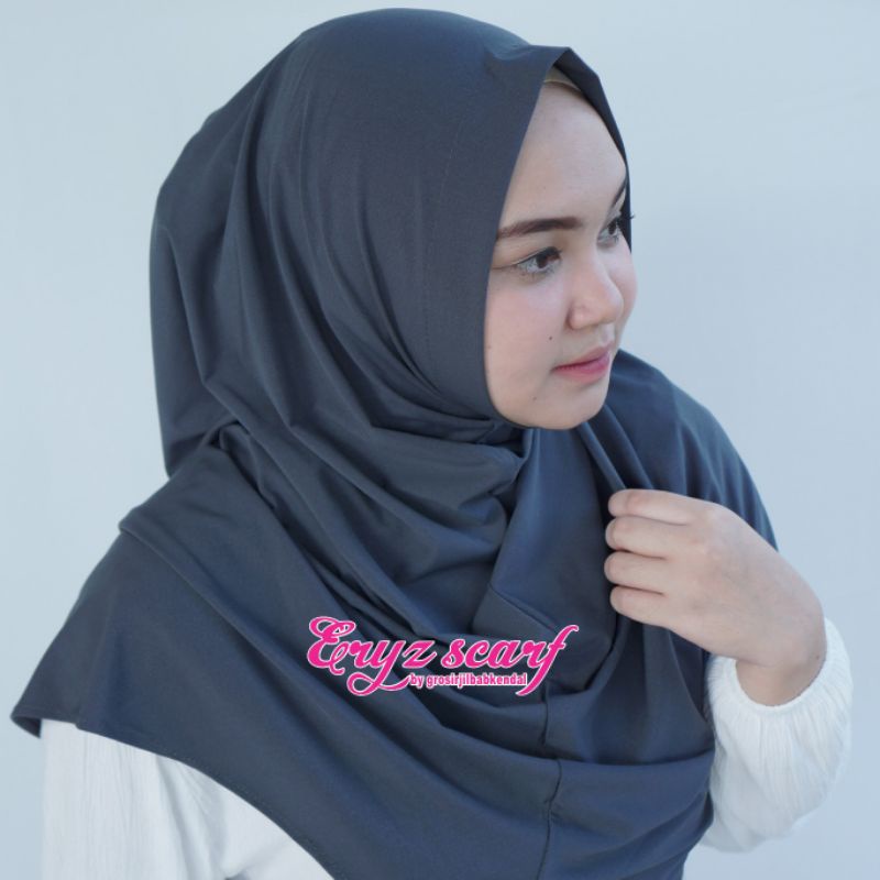 Bergo Shalwa Hijab Citra Kirana Jilbab Sport Instan Jersey Murah Kerudung Harian by Eryzscarf-dark grey