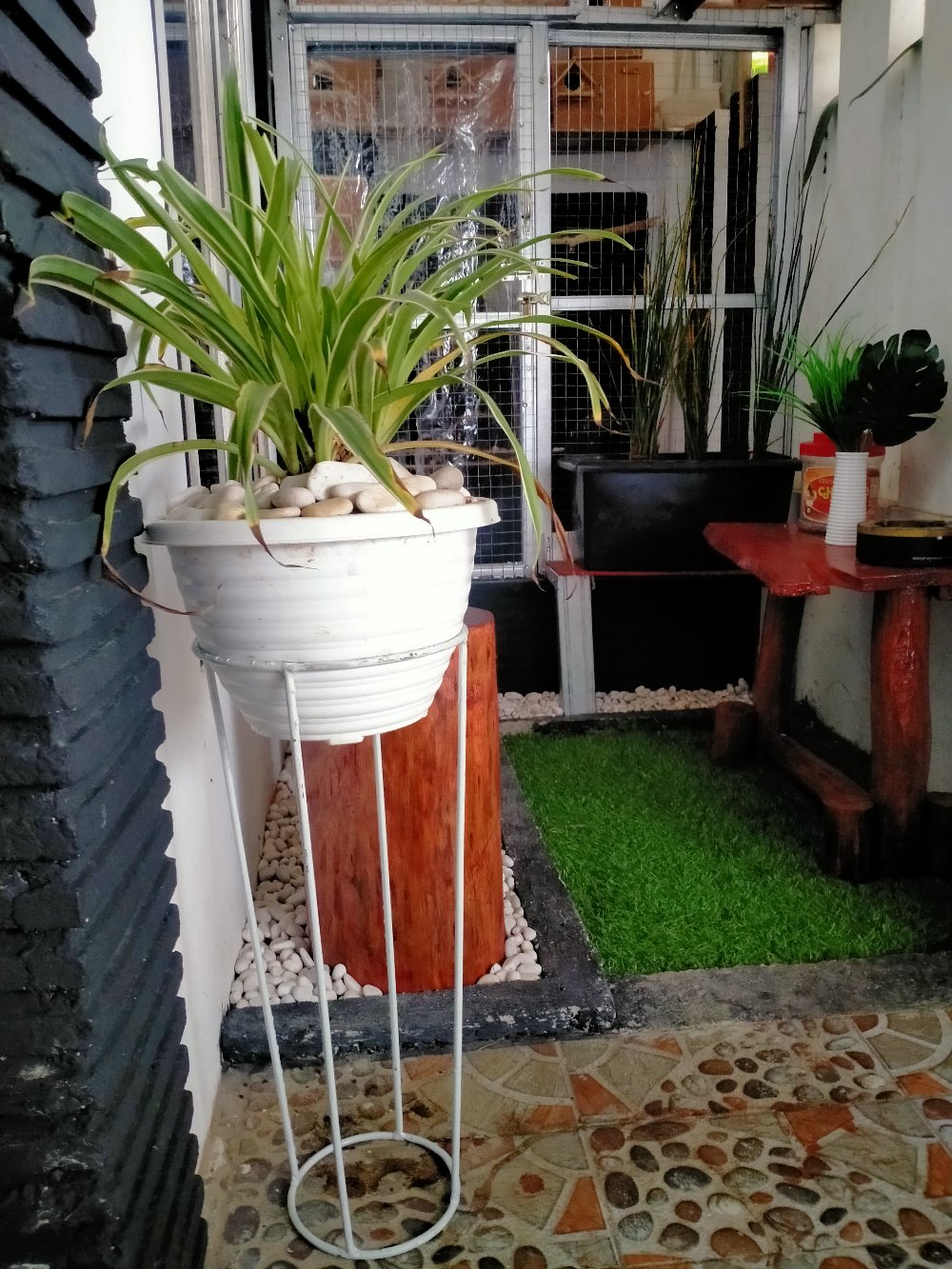 Rak Besi Standing Pot Bunga Artifisial Artificial Dekorasi Rumah Shabby Chic