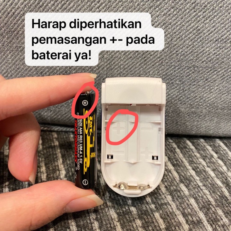 FINGERTIP PULSE OXIMETER ALAT PENGUKUR OKSIGEN DAN DETAK JANTUNG