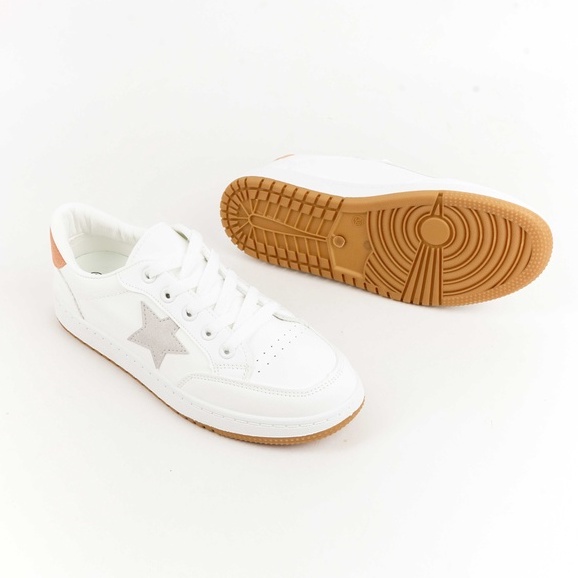 Blow Bunga Sepatu Sneakers Wanita Korea Casual BLTF 0039-3