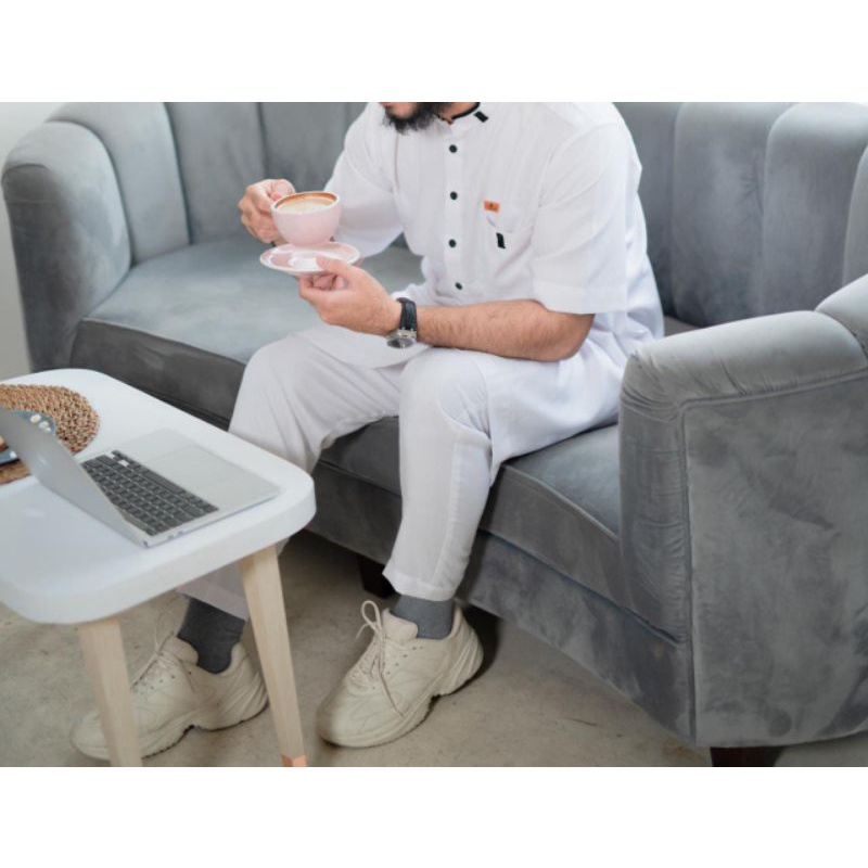 SETELAN GAMIS PRIA JUMUAH MODEL PAKISTAN SATU STEL BAJU DAN CELANA