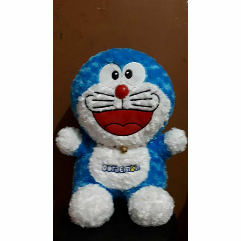 Boneka Doraemon Snail Xl