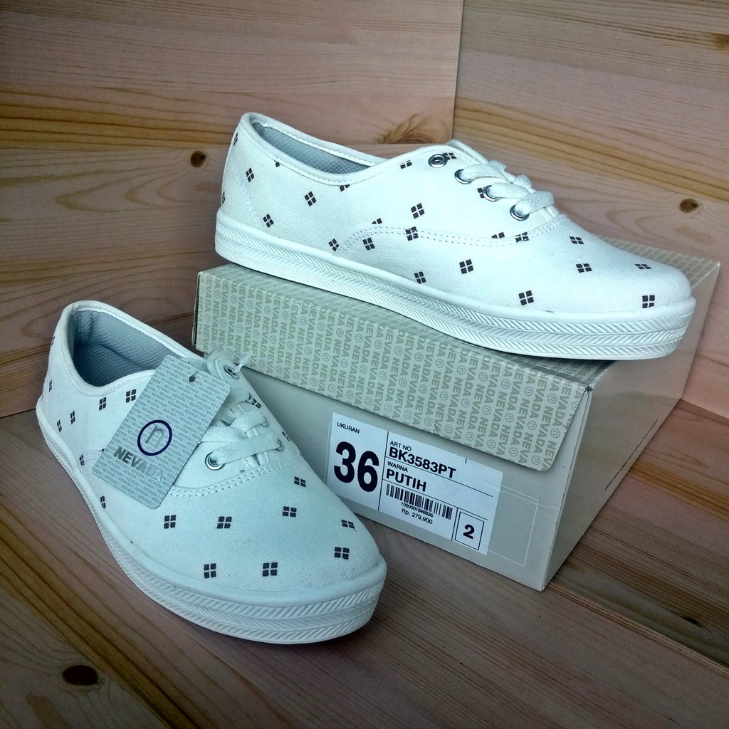 NEVADA BK3583PT Sepatu Sneakers Flat Kanvas White Wanita Casual Original Matahari
