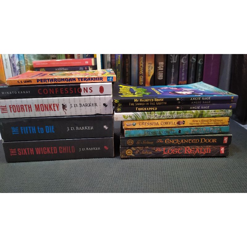 The Marvelous Land of Oz - L. Frank Baum (Broken Segel)