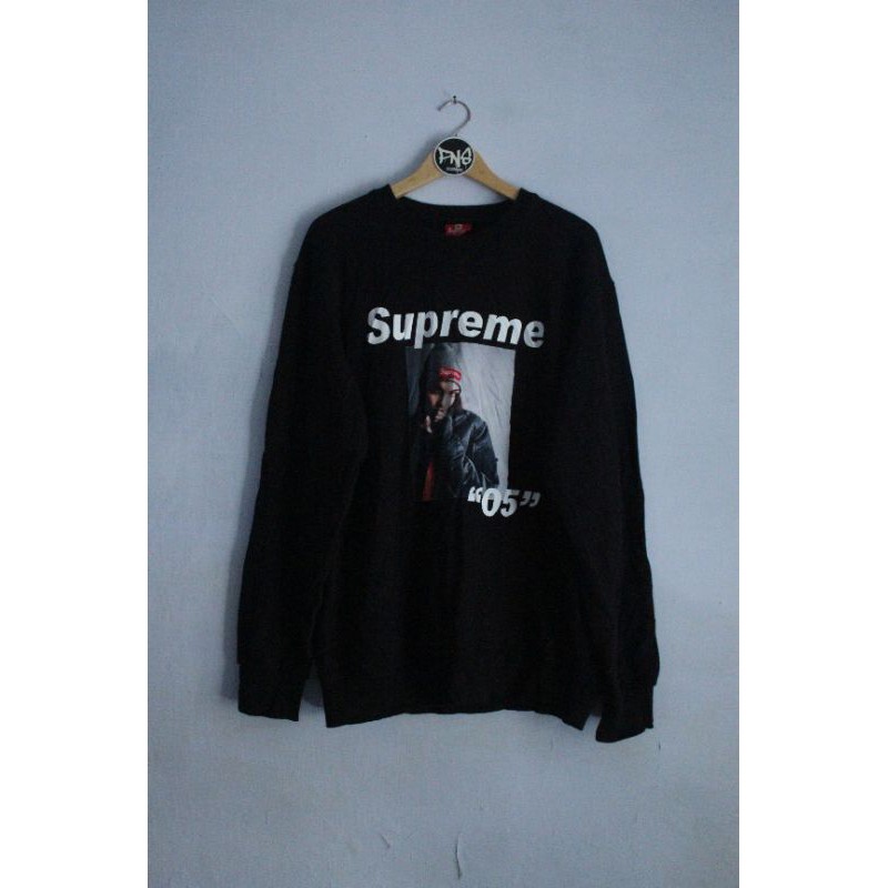 crewnek Supreme second original