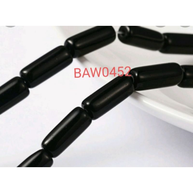 Manik-manik kaca tabung hitam 4 X 10 mm per renteng
