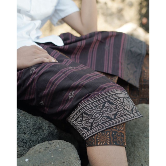 Saput Endek Kombinasi Bordir  / Busana Adat Bali / Busana Adat Bali Pria / Pakaian Adat Bali