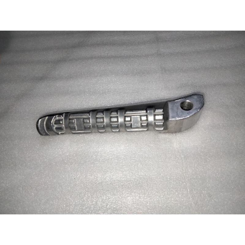 step footrest vixion Series 2008-2020, MX king, Vixion led new belakang bagian L kiri original 3C1