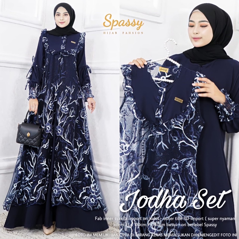 gamis one set dengan outer, cocok buat ke acara weding. Jodha set ori spassy