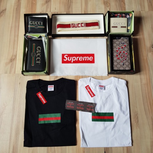 

SUPRM CG Box Logo (Year 2000) Tee