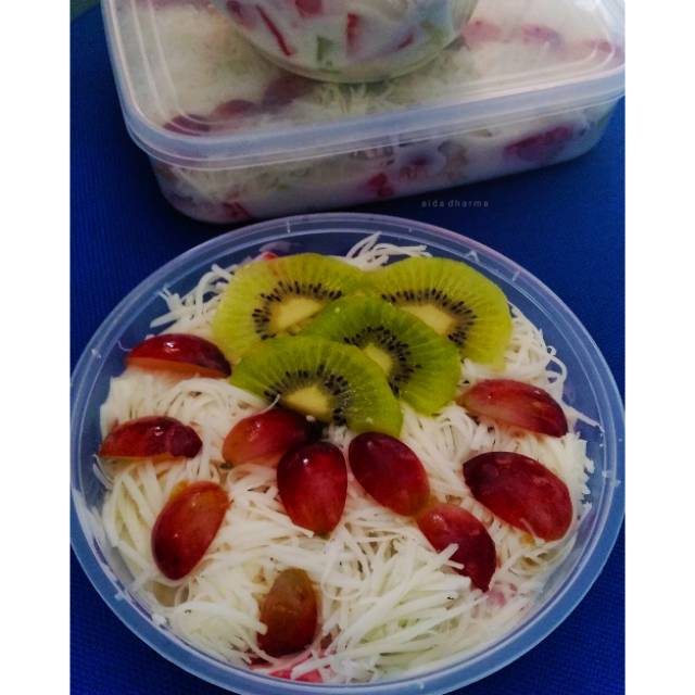 

Salad Buah Segar Kemasan 650ml