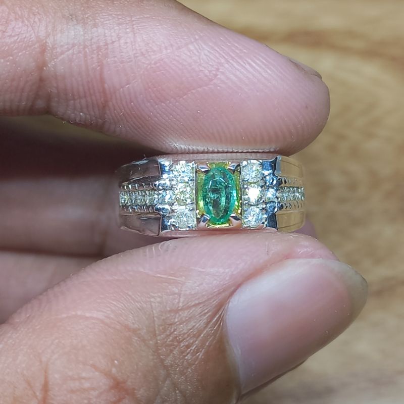 cincin perak pria zamrud dan berlian eropa