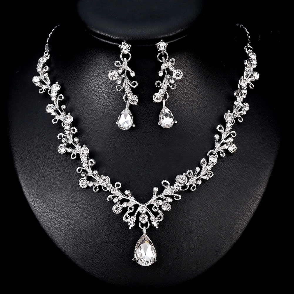 OW@ Women Fashion Rhinestone Teardrop Pendant Necklace Dangle Earrings Jewelry Set