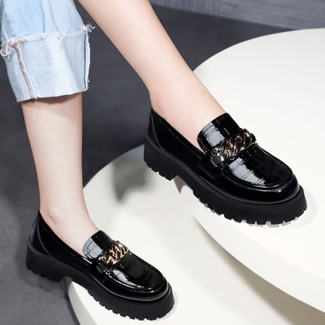 FMS- SEPATU WANUTA LOAFERS DOCMART / SEPATU CROCO RANTAI GOLD ZELLIN 014