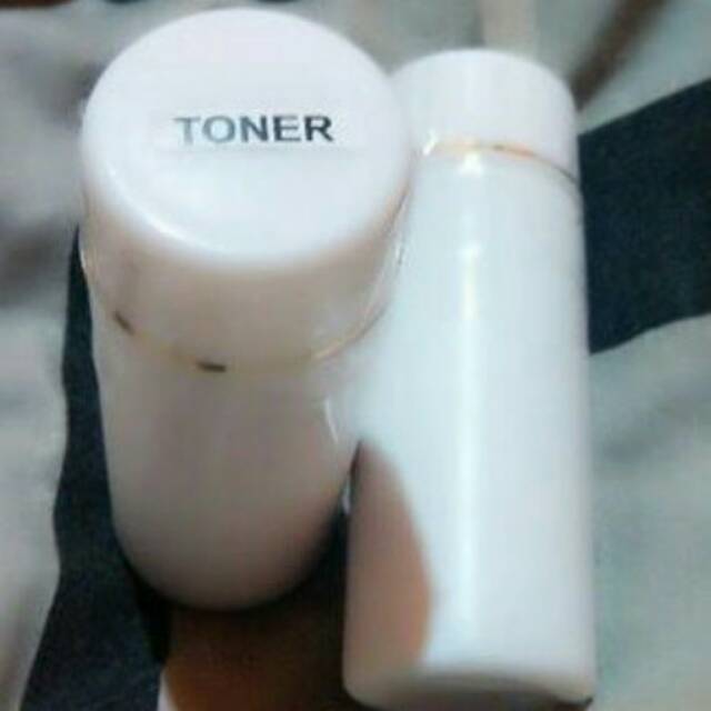 TONER Khusus Flek Hitam Membandel 60 ml