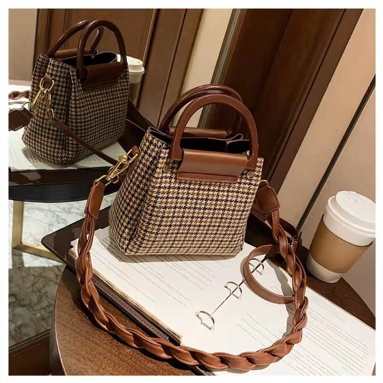 JK 906 1KG MUAT 2PCS TAS SELEMPANG WANITA IMPORT MOTIF HOUNDSTOOTH TALI JALIN SET 2 IN 1 FASHION IMPORT U4359 C8771 T943 Y1944 E6456