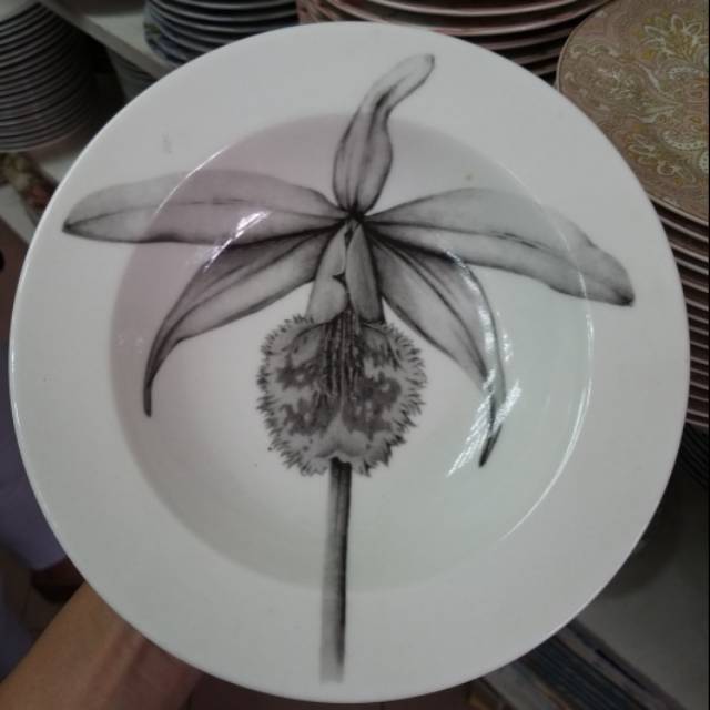 Piring sango keramik motif #003