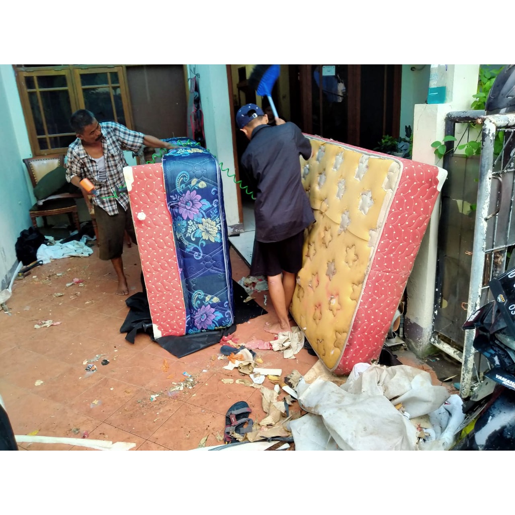 SERVICE KASUR SPRINGBED / TAMBAH BUSA SPRINGBAD / GANTI BAHAN KAIN KASUR SPRINGBAD