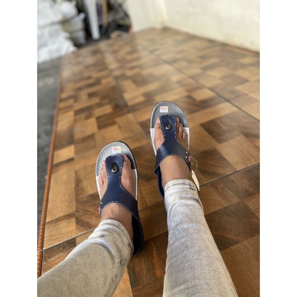 Sandal Pria Casual Johnson - Sendal Jepit Kulit Pria