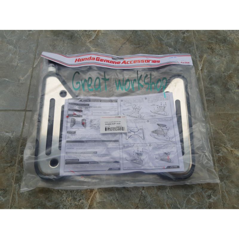 Karpet NEW SCOOPY dan GARNISH pelindung spedometer NEW SCOOPY  Original Ahm