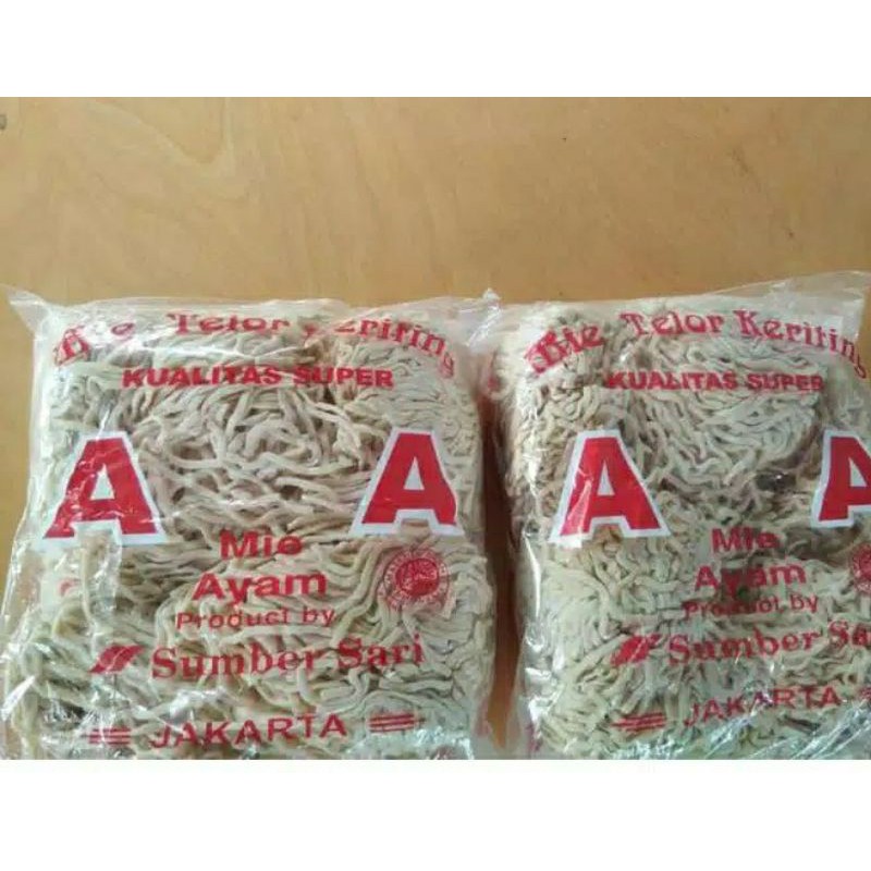 

Mie/ Bakmi Ayam Mentah merek AA 500gr