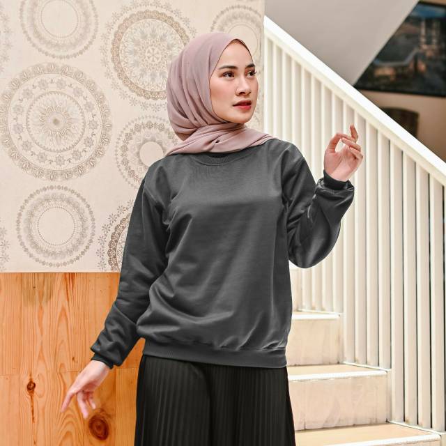 BISA COD BASIC O NECK SWEATER POLOS SWEATER TEBAL / SWEATER UNISEX