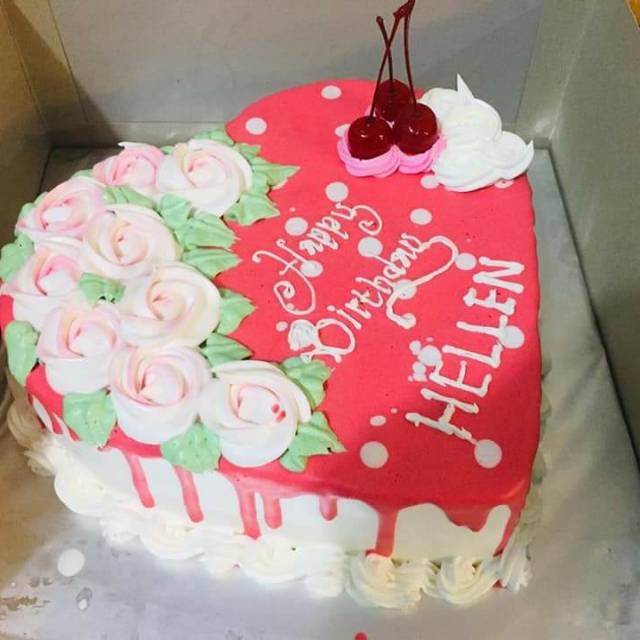 

Kue ulang tahun love