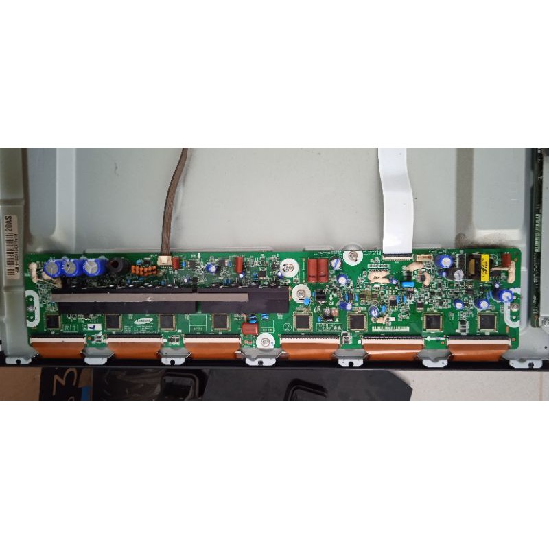 Ysus main Samsung Plasma 43h4500