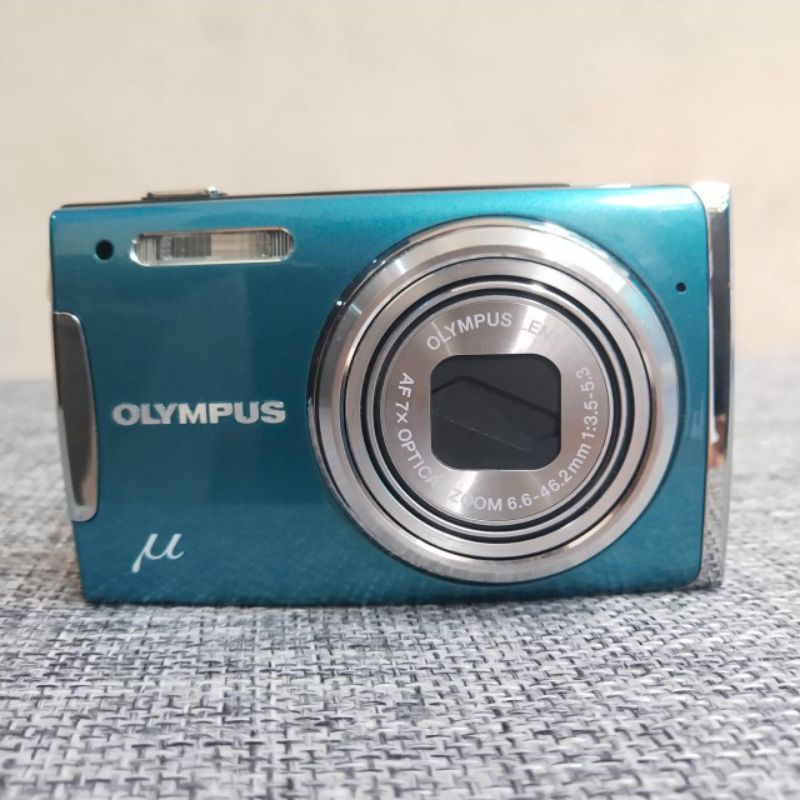Olympus MJU 1060 Kamera Digital 7X Optical Zoom Original