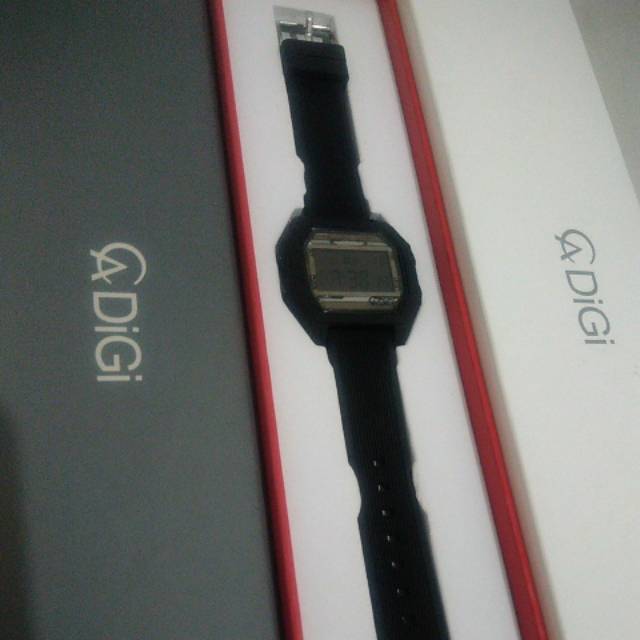 Jam tangan Alexandre Christie Digi