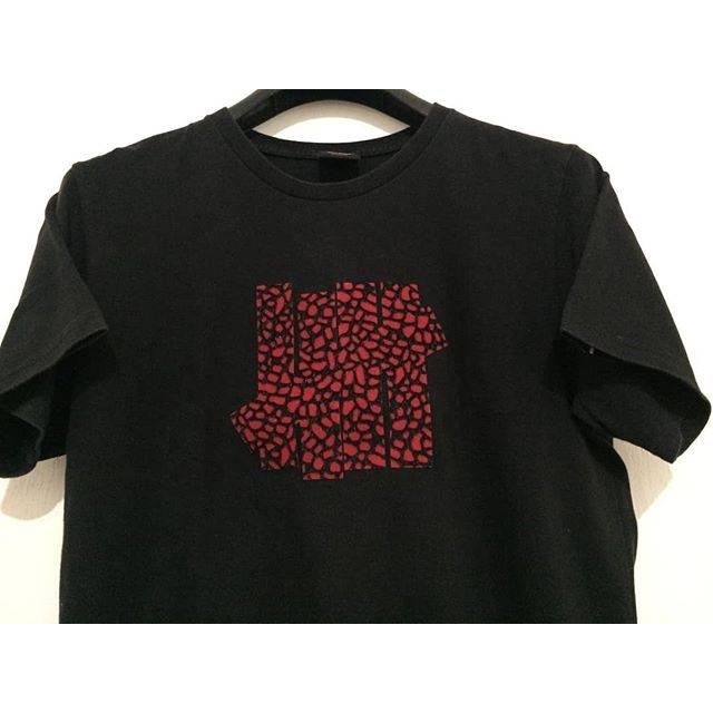 Tshirt undefeated original