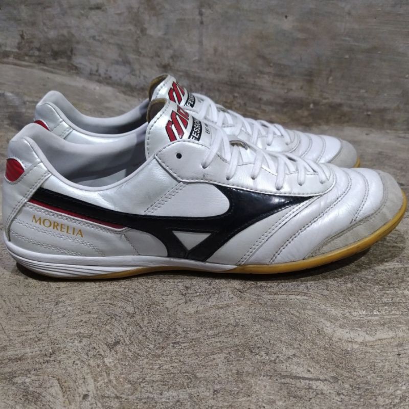SEPATU FUTSAL MIZUNO MORELIA - SECOND ORIGINAL