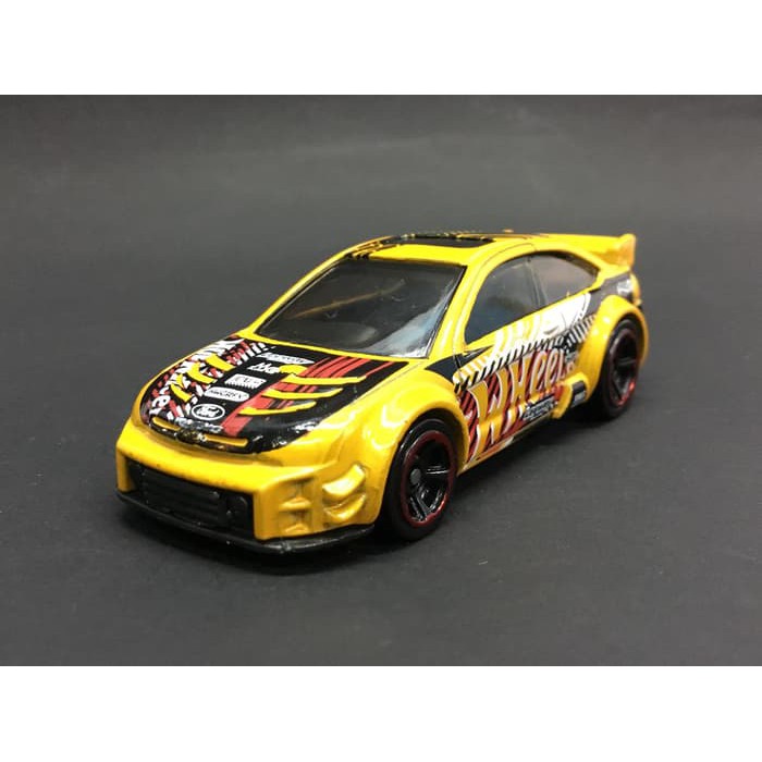 hot wheels 08 ford focus