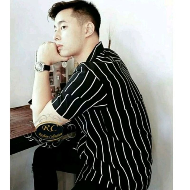 KEMEJA SALUR PRIA LENGAN PENDEK KEMEJA STRIPE PRIA