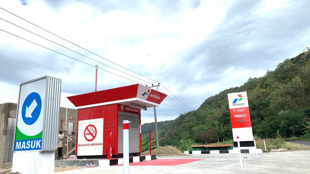 Segitiga Apar Tonata / Rambu Akrilik Alat Pemadam Api Ringan Tonata