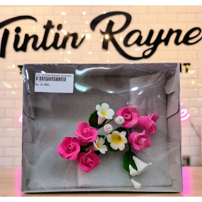 

Gumpaste Kembang Gula Karakter Pink Mawar Rangkai 3