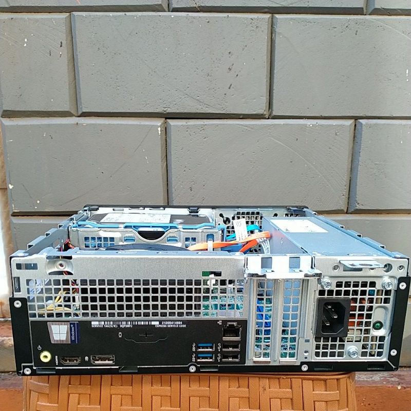 PC DELL DESKTOP SFF OPTIPLEX 3050 I5 7500 LIKE NEW