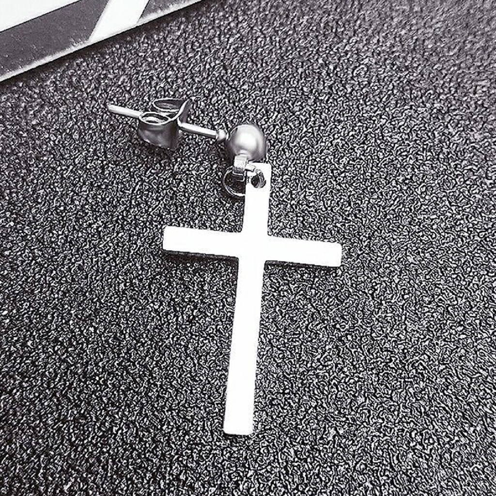 Hu Hu Hu Hu Hu Alat Bantu Pasang Kacamata♡ Anting Stud Bahan Stainless Steel Bentuk Salib Untuk Unisex