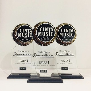 plakat penghargaan plakat akrilik murah trophy plakat plakat penghargaan plakat akrilik murah trophy plakat
