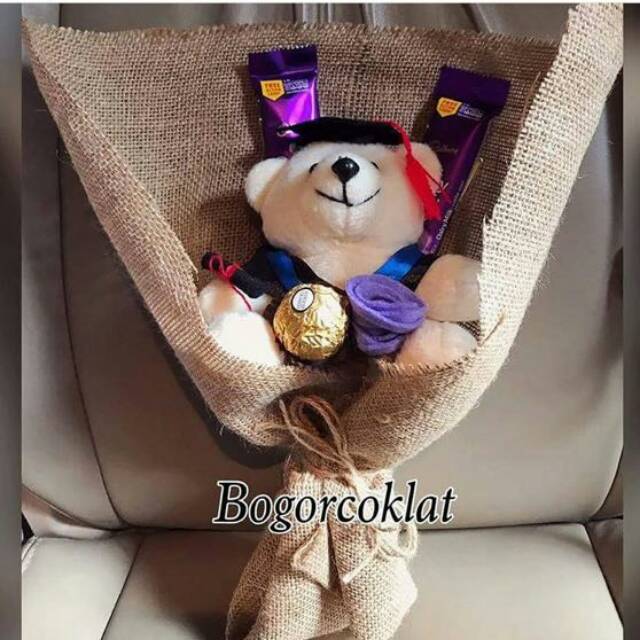 

Parsel Wisdua Teddy Ferrero