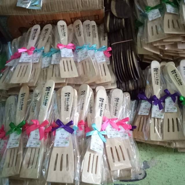 

Solet lubang panjang