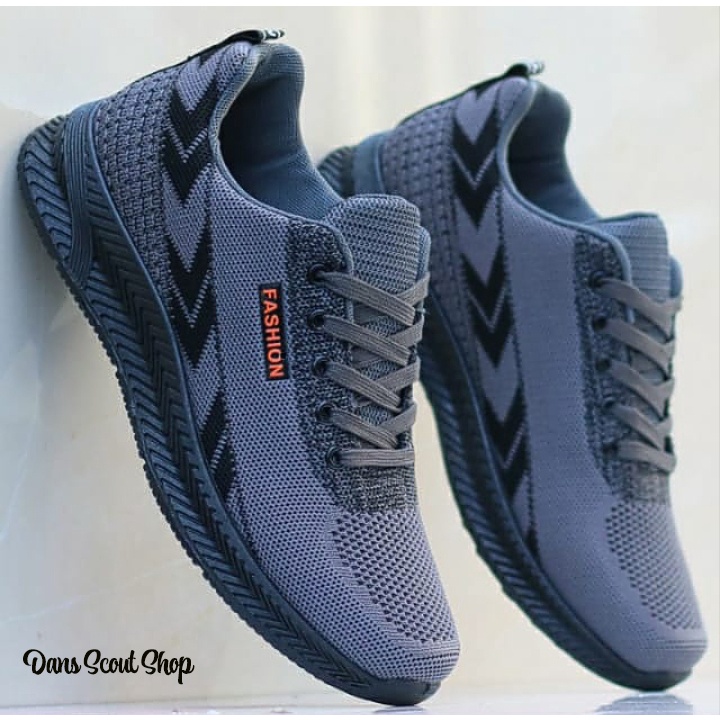 Sepatu Sneakers Olahraga Pria Fashion Stone COD