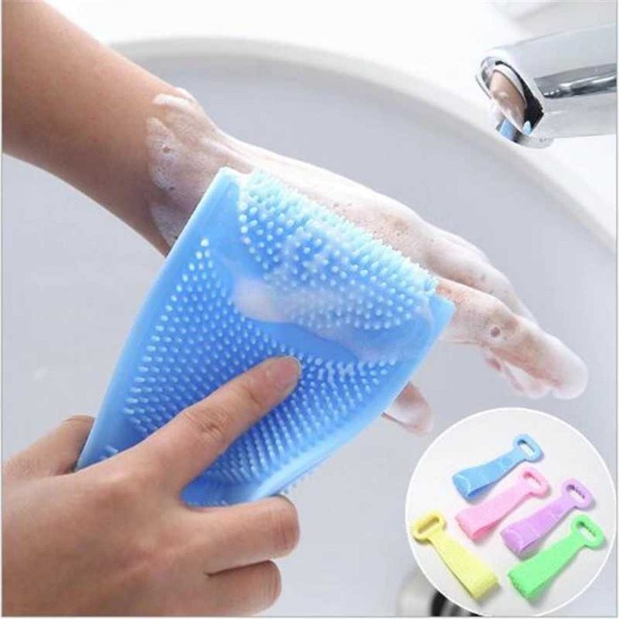 Alat Bantu Mandi Sikat Punggung Silicone Scrub Brush Bagian Belakang